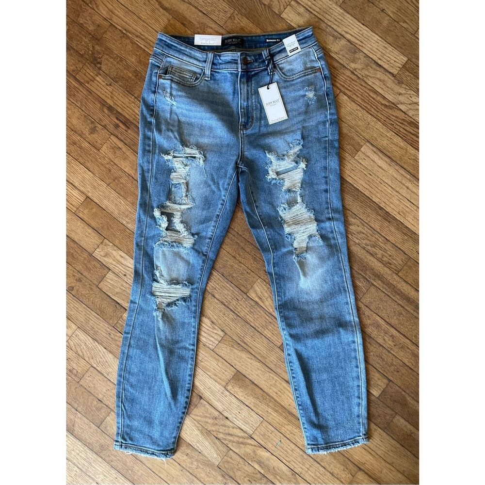 Judy Blue 5/27 High Waist Distressed Boyfriend Fit Jeans New